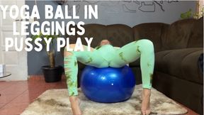 yoga in gloves play