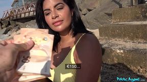 Brunette beach babe grabs fucked in public then private