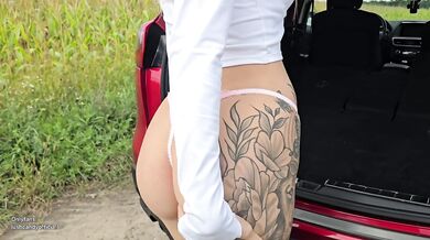 Przypadkowy Chłopak Rucha mnie za podwózkę do domu Polskie Dialogi