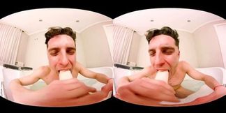 VirtualRealGay com Alone in jacuzzi