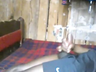 ????????????SOLO BOY HANDJOB...GIANT SPUNK FOUNTAIN