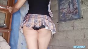 Hot Asian babe pees all over him in golden shower