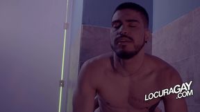 locuragay - mamada a jimy del camarero valentino sistor en el bar