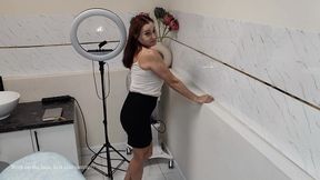 became lovers with a friend s big-ass mom, the massage parlor administrator! (premium)