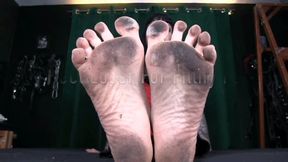 Reject Loser for FILTHY FEET (720x 1280)