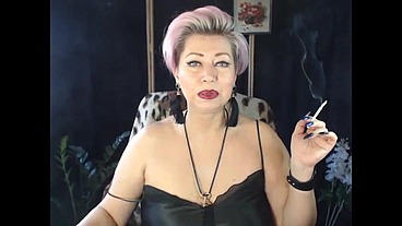45 minutes of hot privates with the most perverted of all mature webcam dirty sluts AimeeParadise!