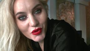 Gold digger stepmom