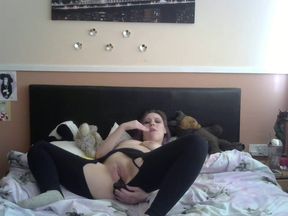 Ripley Rips Her Leggings to Cum