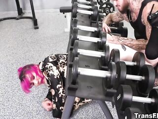 This shemale gym scene is so screwing stupid yet hawt as screw (Lena Moon)
