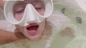 Sabrina and Aoro The master s hands and a long pleasant torment in the Bathtub 720