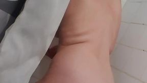 qui me rejoins prendre ma douche?j ai besoin qu on me frotte le dos et ...