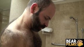 BEARFILMS Troy Mcnastee And Machael Johnsons Bathroom Hook-up