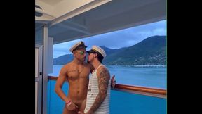METENDO NO NAVIO
