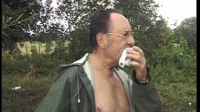 Mature Brunette Dripping Wet in Outdoor Hardcore Romp