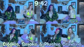 9:42:- Giggles, Smoke & Plushie Grinding w/ Queen of Avocados - Shaykeybonez - Sleepover - Girls Night