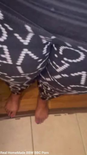 Best Ever BBW Standing Pissing Compilation