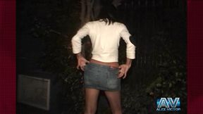 trans gata belissima se deixa filmar desfilando e mostrando tudo nas ruas da madrugada de sao paulo-sabrina rios