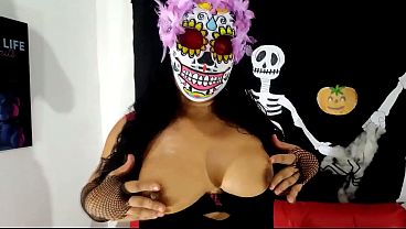 LA CATRINA horny fucking her wet pussy with a dildo until she has squirting orgasms. (Multi-orgasm SQUIRT)