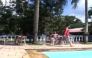 Obbey the rules in the swimmingpool