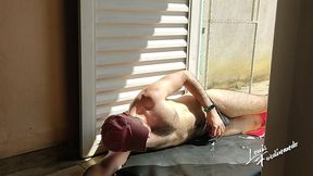 sunbathing on the man s hairy ass and cumming by louis ferdinando (full video)
