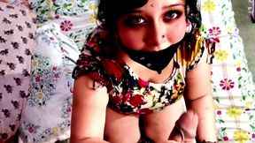 Beautiful Bengali Girl - Cute Smile &amp; Hot Looks