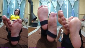 curious goddess - latina brazilian foot fethis