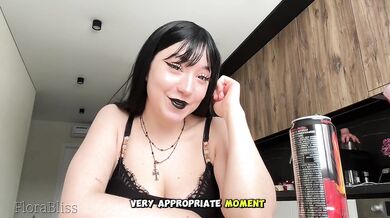 Brother, am I doing everything right? My stepsister alt girl is trying wirth on a video call for the first time