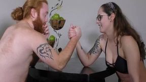 Akira vs Rupert: Arm wrestling wmv