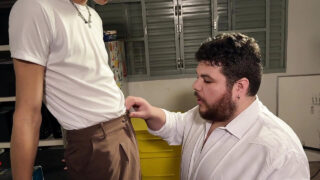 Amatérští baculatí brazilští kluci si tvrdě šukají zadky