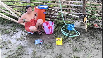 Outdoor bath bedroom sex