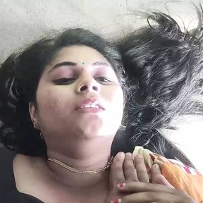 Vaishnavy and Sharun raj long lip lock part 6, Lie down and hot lip lock romance, Mallu couple hot kissing romance, Lip lock