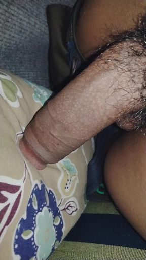 Sex with my pillow, fucking my pillow to show you guys.