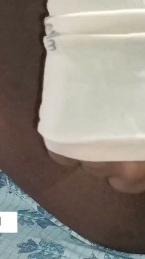 Mallu wife mastrubating with vegetable and getting squirts with moaning   Clip 2
