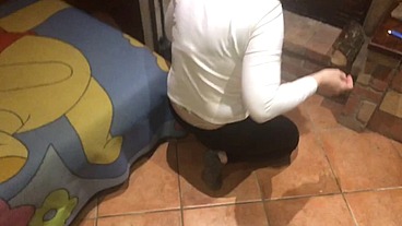 Busty milf wants a nice big cock in the ass