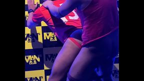 OFERECI MEU CU &Aacute_ NOITE TODA NO BAR DE H&Eacute_TERO EM TROCA DE LEITE NA BOCA