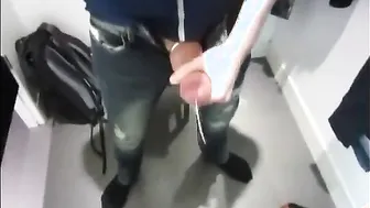 Guy jerks off and cums in public dressing room