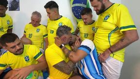 yuri gaucho - surucopa - gangbang no ritmo da copa - jogadores dotados entrando com bola e tudo!