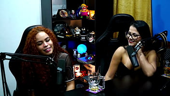 Emy Tatuada &amp_ Tifany Rocha Podcast Completo XVIDEOS RED/SHEER - P&aacute_pum no Barraco!