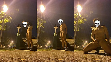 Boldly Cumshot on Street