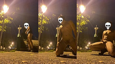 Boldly Cumshot on Street