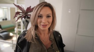 A Sneaky Threesome With Zlata Shine and Karina King