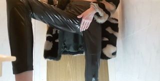 Quik Masturbation of Tracy at Friend's Toilet During Home Party.