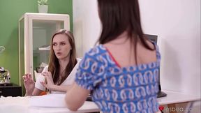 Gorgeous Ukrainian Babe Adel Morel'_s Scissoring &amp_ Fingering Appointment With Czech Doctor - SEXYHUB