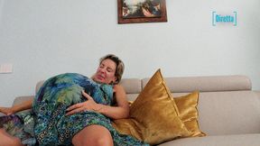 9 Months – The live birth broadcast #3 (BELLY FETISH)