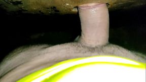 Fui no cine Arouche e fodi gostoso com esse macho, come&ccedil_ou na minha cabine no buraco da gl&oacute_ria e terminamos na cabine dele, gozamos gostoso.