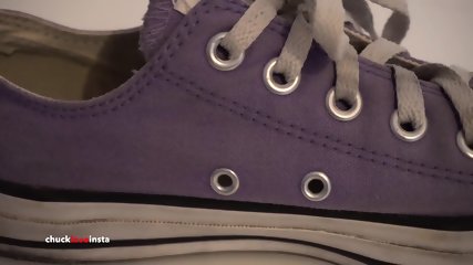 My Sisters Shoes: Purple Converse