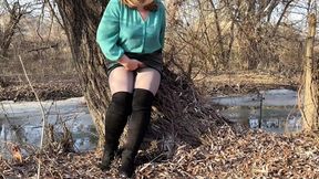 My In-Law's Dirty Pleasure: Self-Satisfaction Outdoors