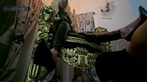 Sheela Sinner the Giantess Crushing the Banana Heel Cleaning Slave Part 2