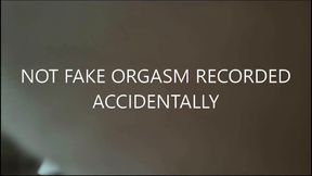 Real Orgasm Recorded by Accident