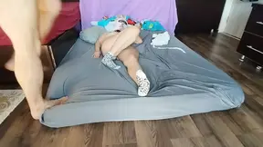 Hot foreplay with a couple &mdash;  massage with oil on the body  Lick in the wife′s pussy until orgasm